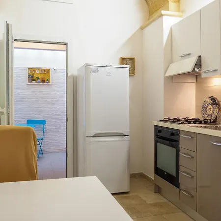 Maison D'epoque Corte Dei Florio - Centro Storico *