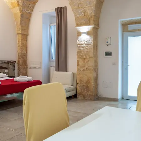 Διαμέρισμα Maison D'epoque Corte Dei Florio - Centro Storico *