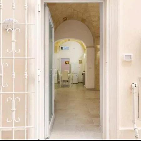 Maison D'epoque Corte Dei Florio - Centro Storico Διαμέρισμα Λέτσε