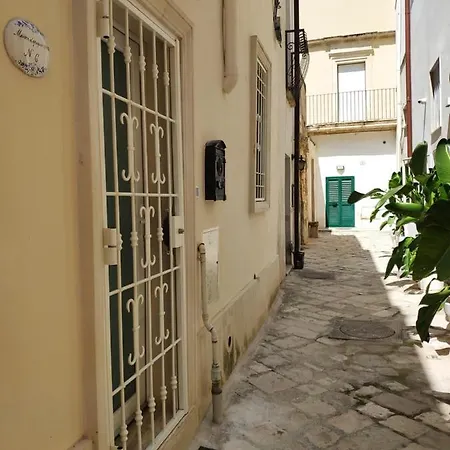 Maison D'epoque Corte Dei Florio - Centro Storico Apartmán