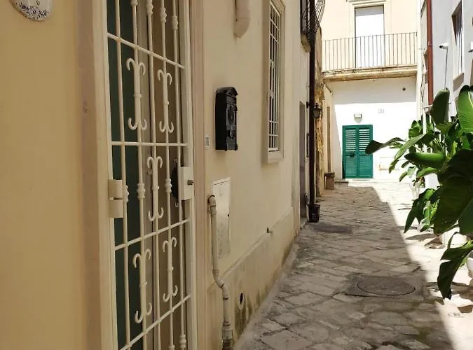 Maison D'epoque Corte Dei Florio - Centro Storico Apartament